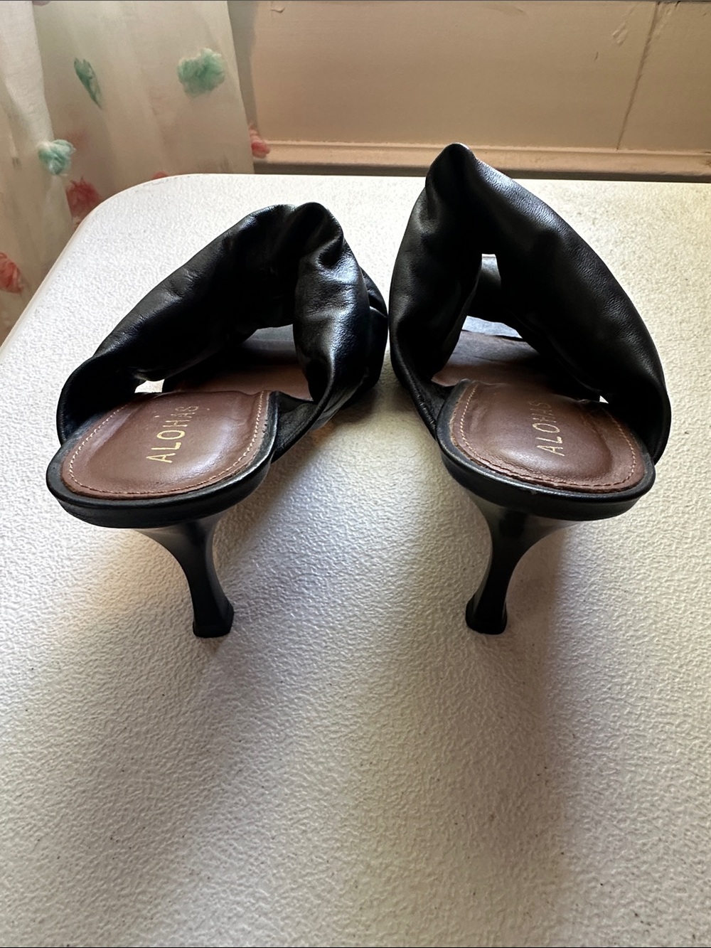 ALOHAS Black Leather Twisted Strap Square Toe Heeled Mules EU 39 US 9 - Picture 3 of 5